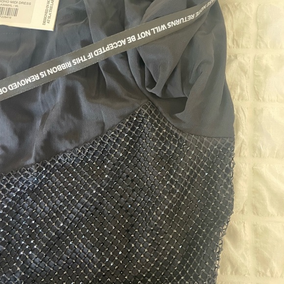 SLA black Soho Midi dress - Picture 12 of 14